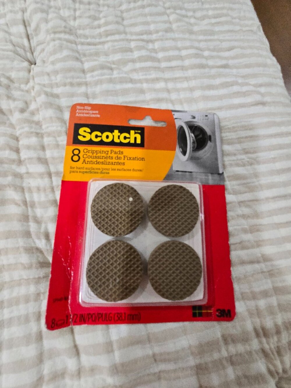 3M Scotch Gripping Pads Pk of 8 Non Slip New in Pack Unopened Furniture